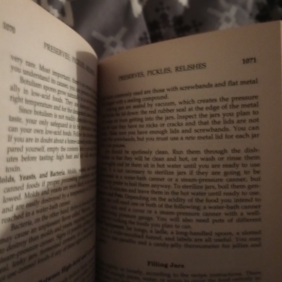 Fannie Farmer Cookbook - Picture 3 of 8